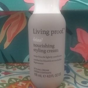 Styling cream